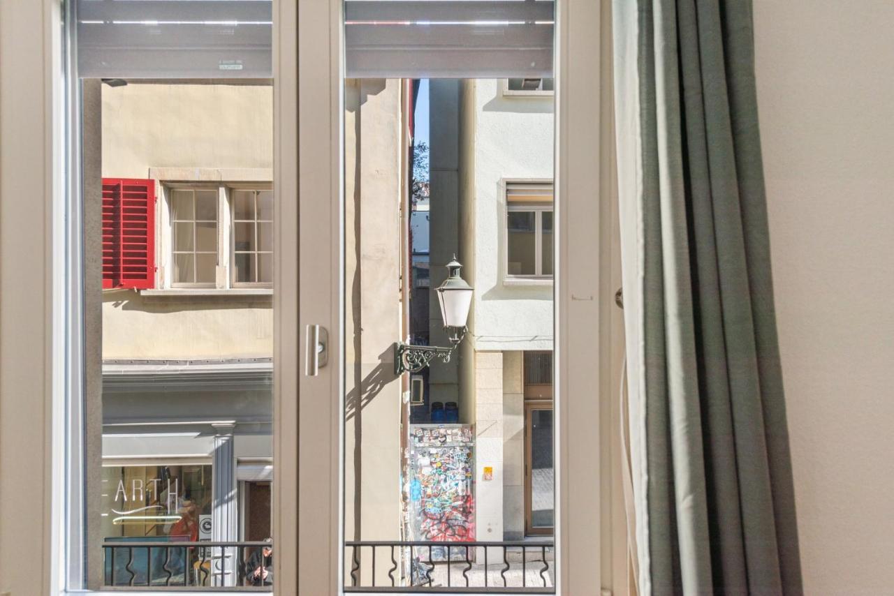 Appartamento Muenstergasse Zurich Old Town Esterno foto