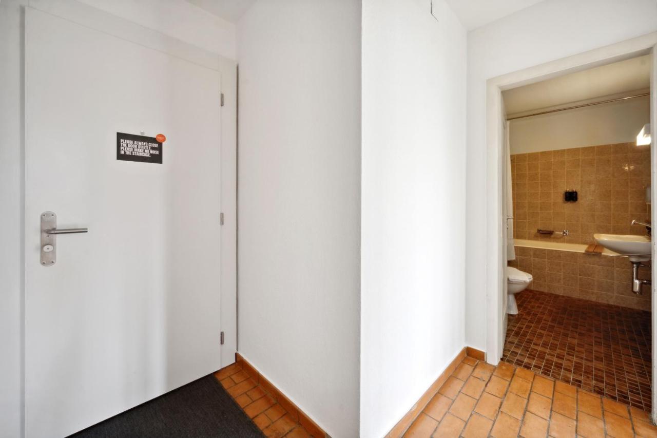 Appartamento Muenstergasse Zurich Old Town Esterno foto