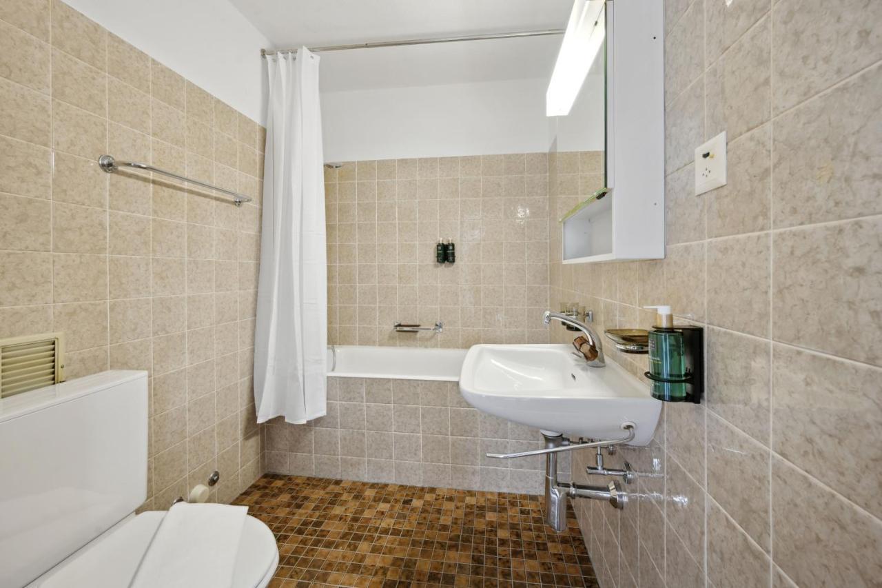 Appartamento Muenstergasse Zurich Old Town Esterno foto